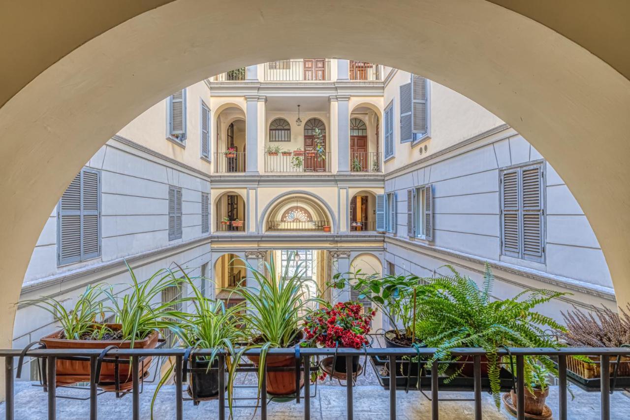 Luxury Stars In Rome - Andromeda Apartment In Colosseum Luaran gambar